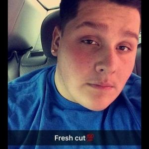 Meet your Posher, Robert